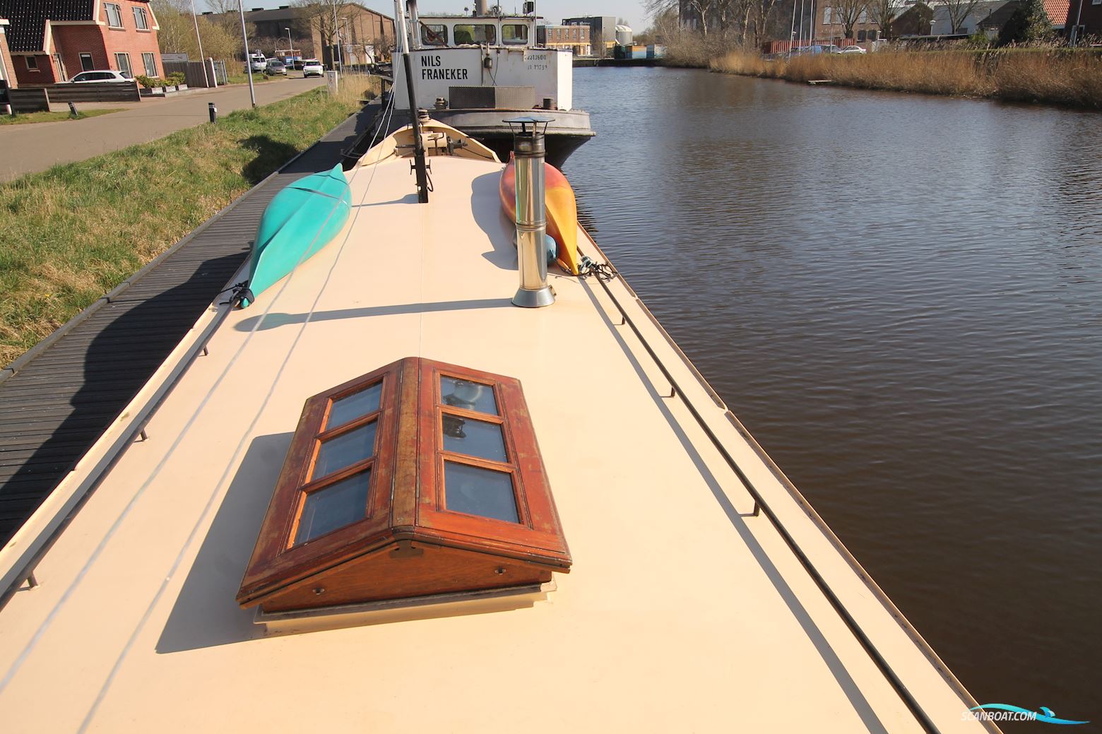 Luxe Motor Live Aboard