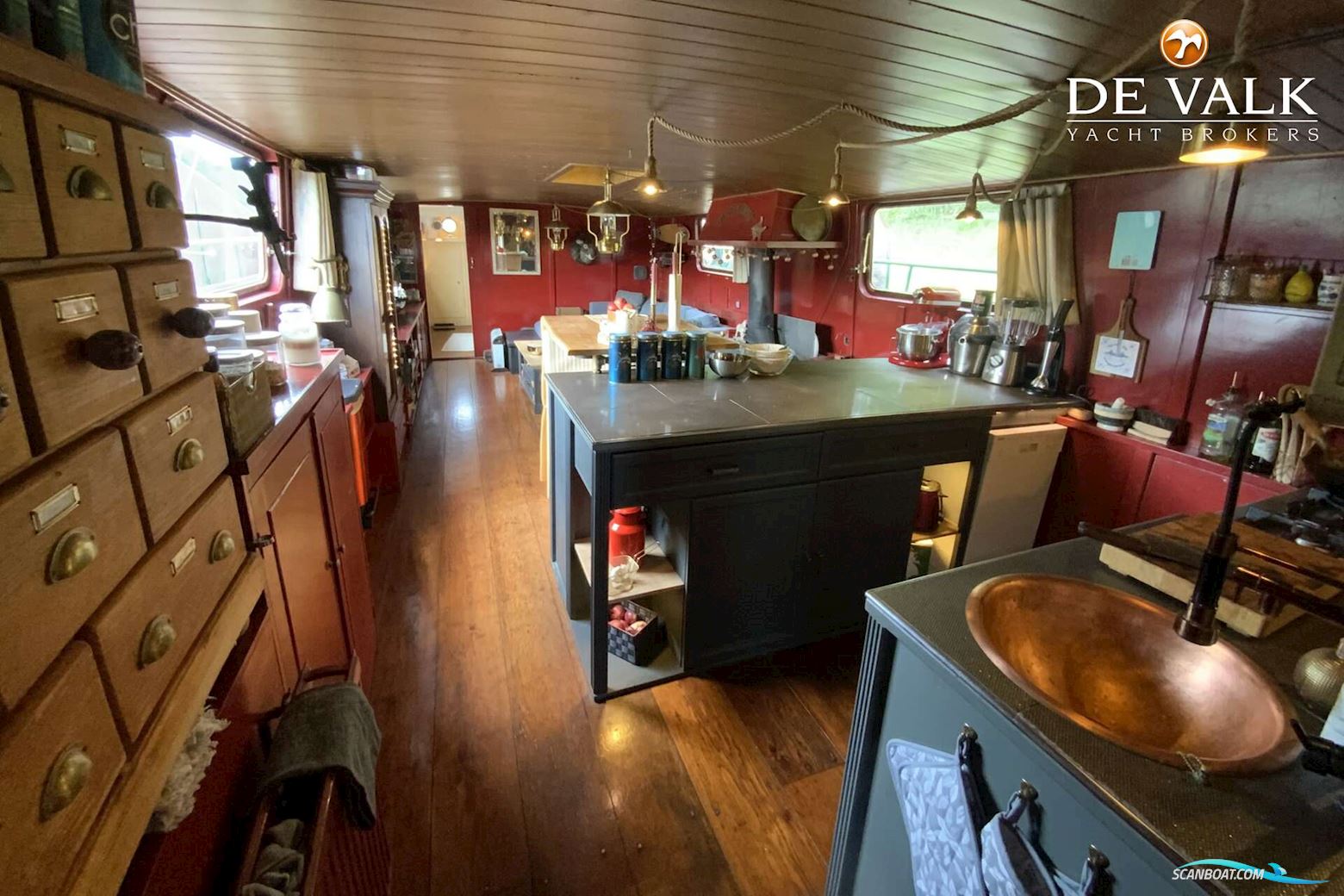 Luxe Motor Tjalk 23m