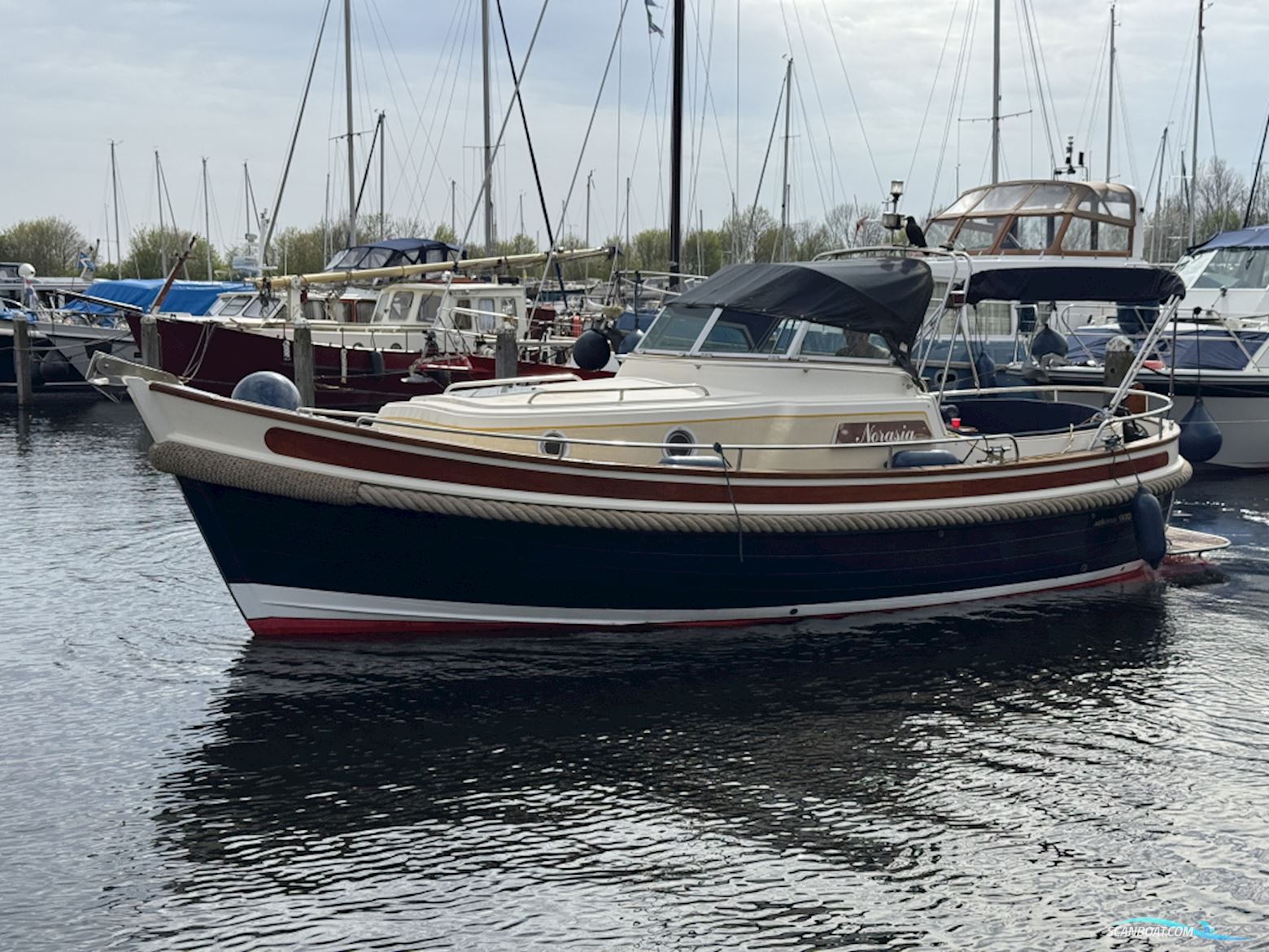 Makma 900 Cabin Motorbåd 2000, med Yanmar motor, Holland