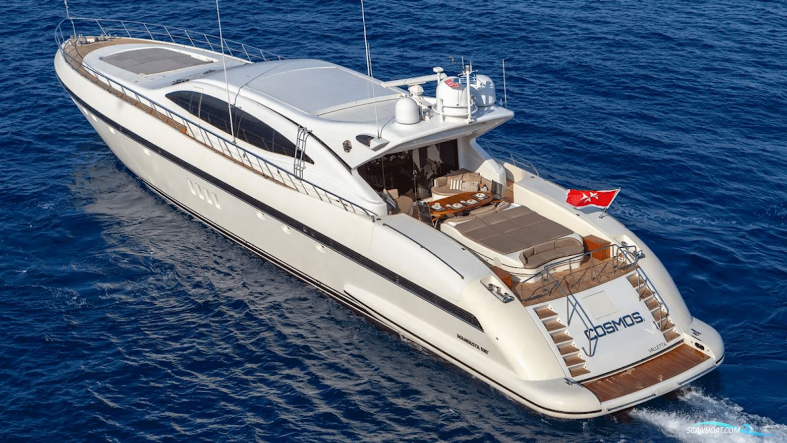 Mangusta 108 Cosmos
