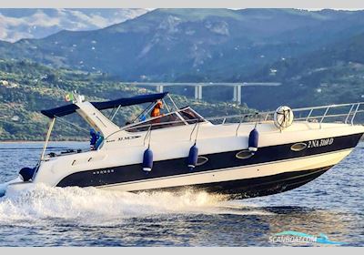 Mano Marine 32.50 Sport Motorbåd 2007, med 2 x Cummins Mercruiser QSD 2.8L (169 kW / 230 hp each) with Bravo Three sterndrives and counter-rotating bronze propellers motor, Italien