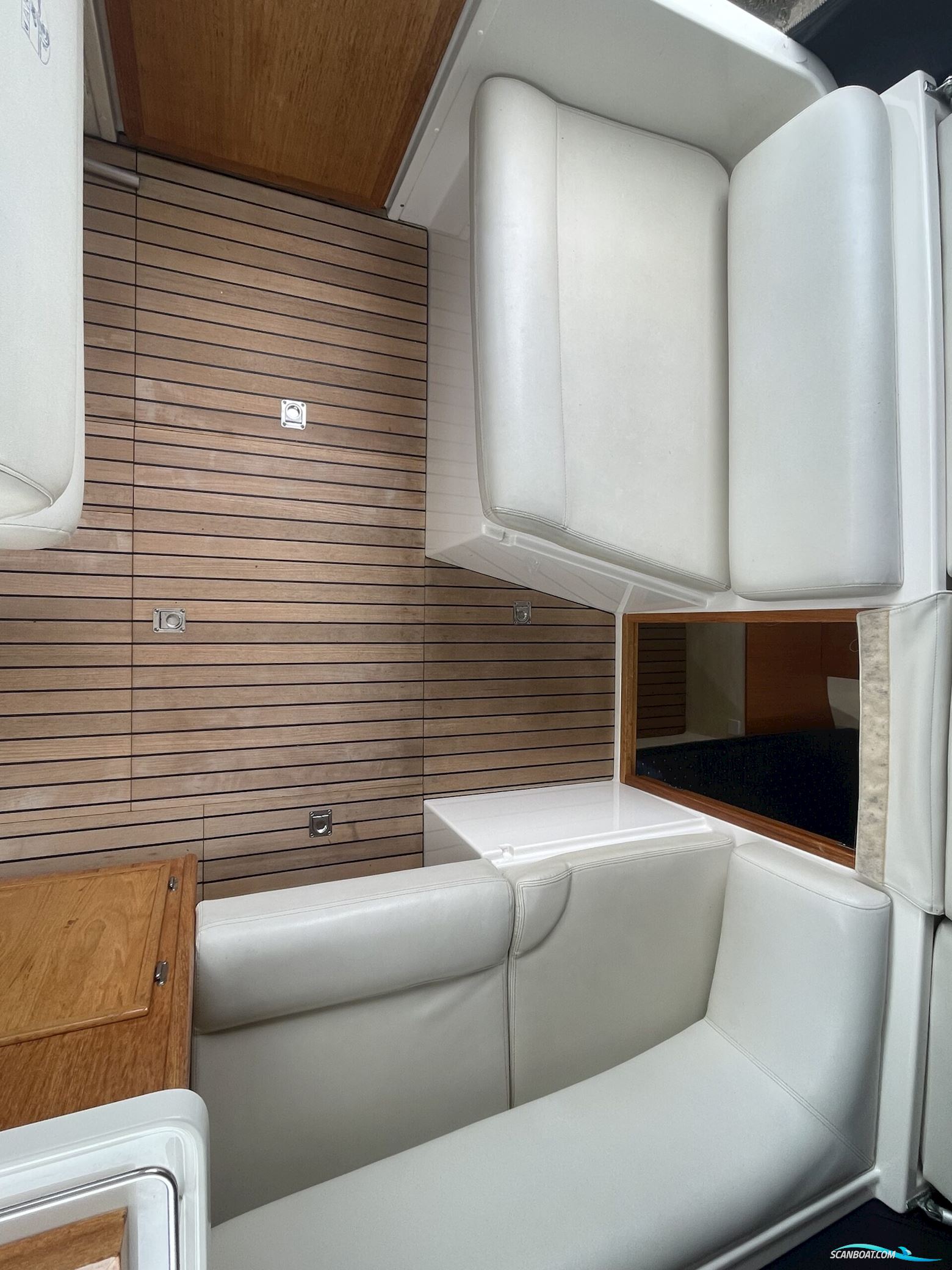 Marex 280 Holiday fra 2008, meget få motortimer.