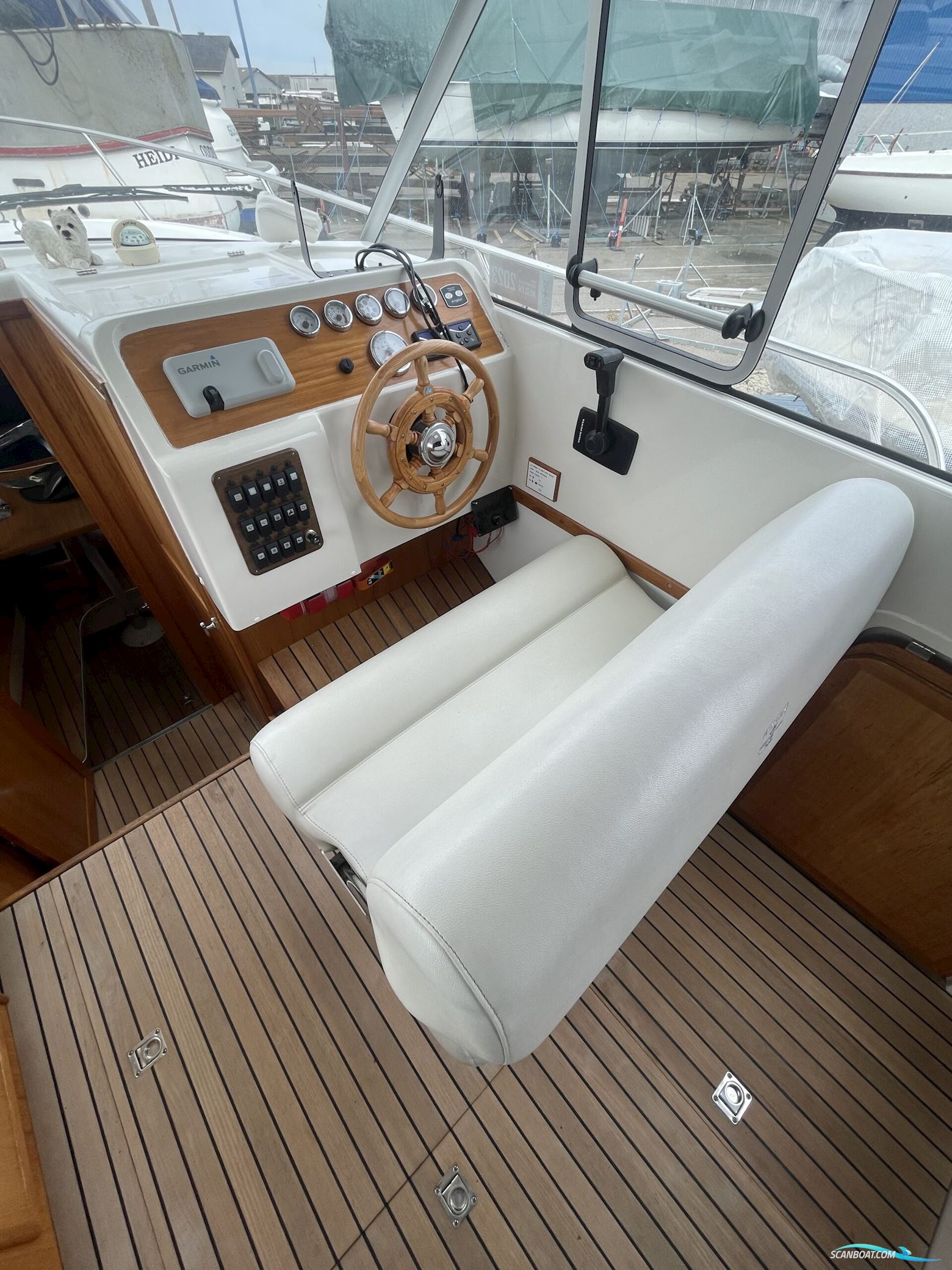 Marex 280 Holiday fra 2008, meget få motortimer.