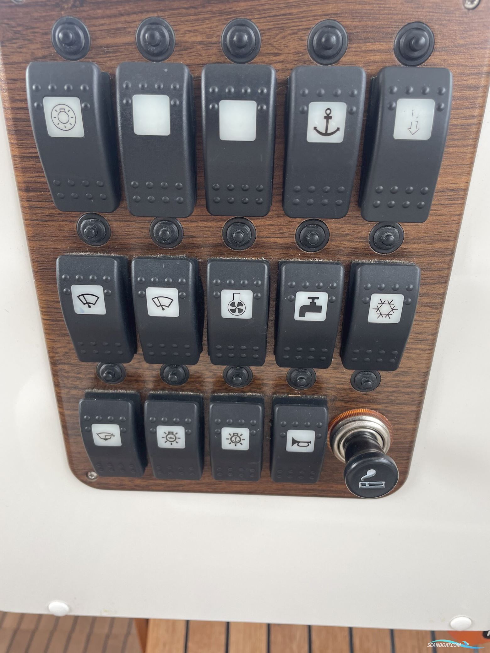 Marex 280 Holiday fra 2008, meget få motortimer.