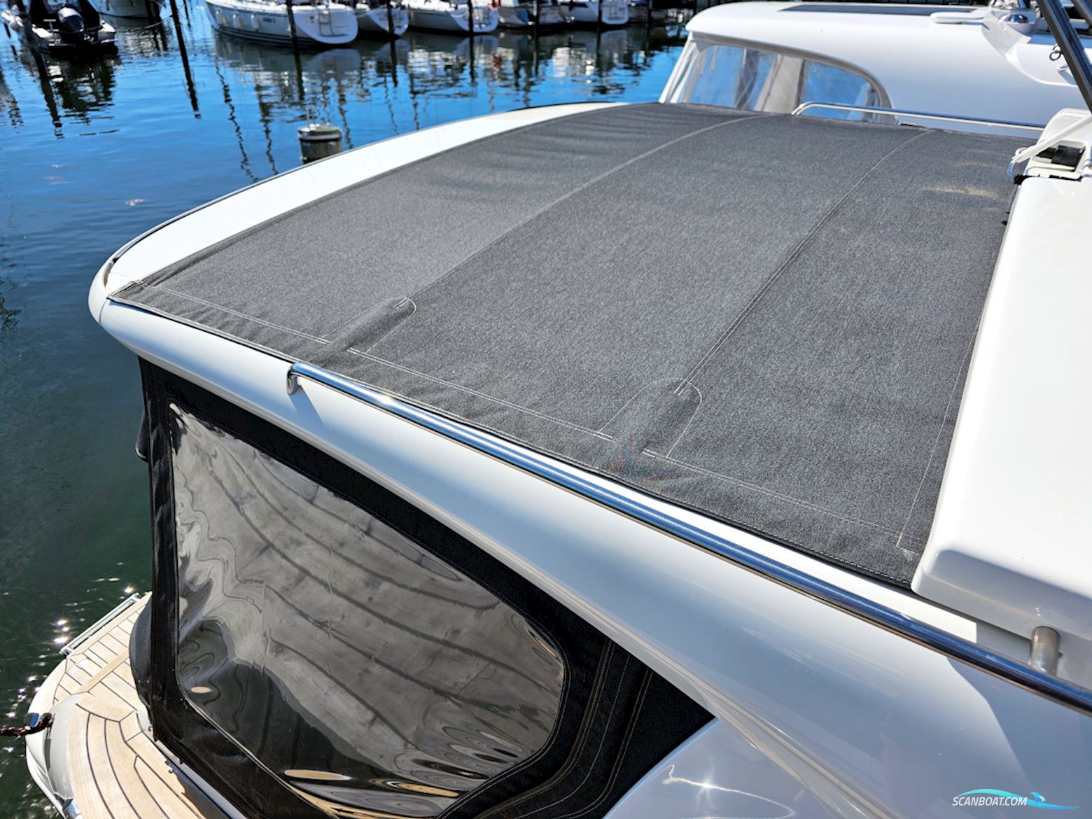 Marex 310 Sun Cruiser 2021 Volvo Penta D4-320 EVC