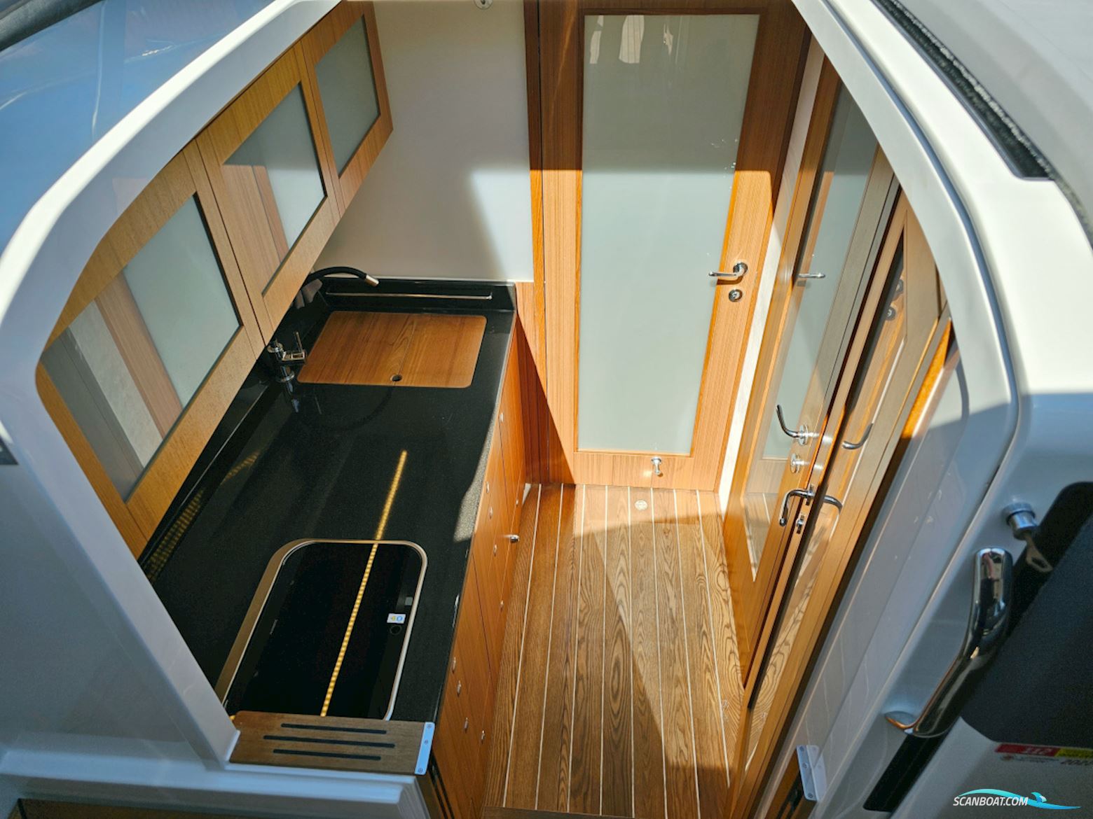 Marex 310 Sun Cruiser 2021 Volvo Penta D4-320 EVC