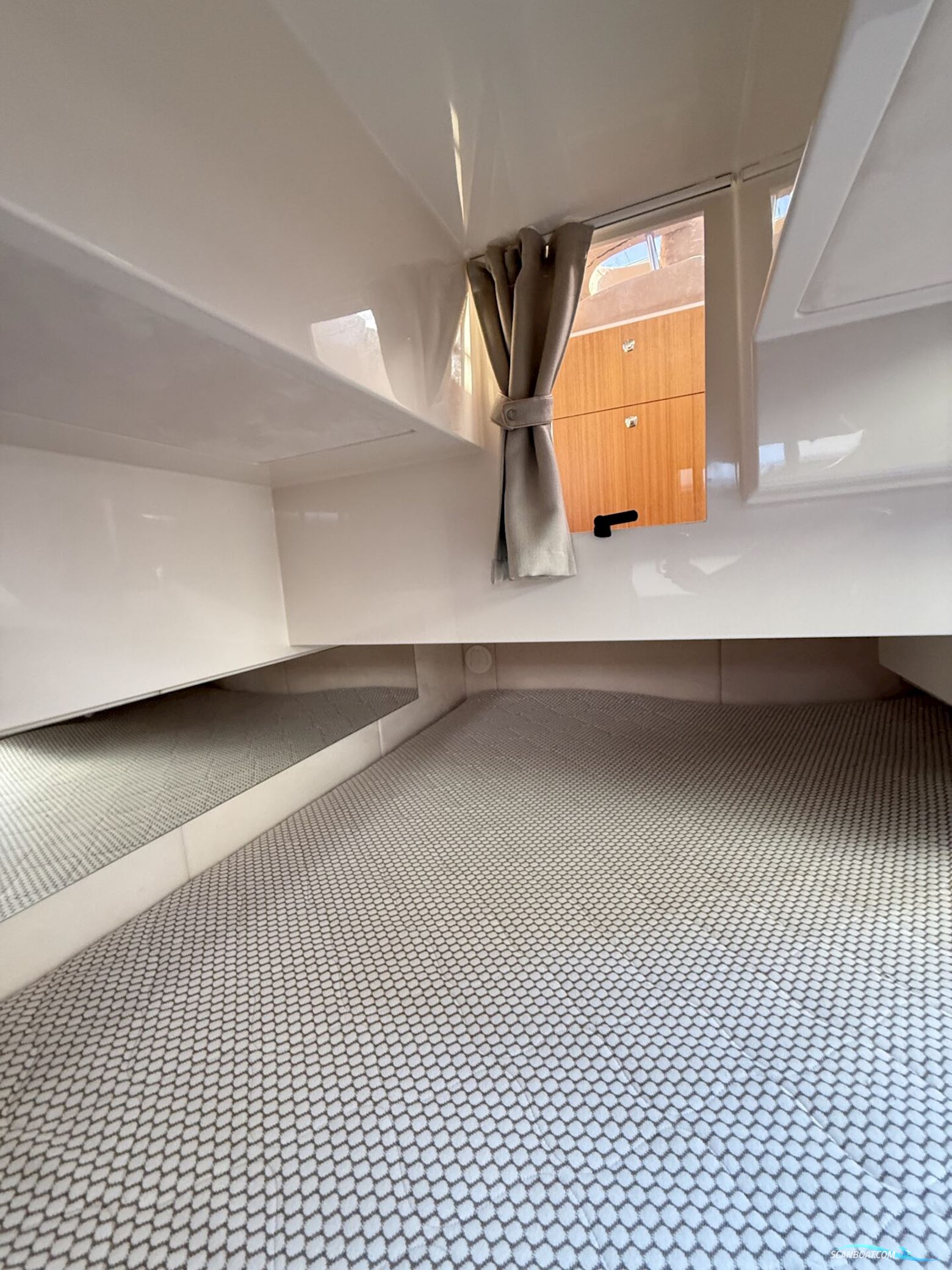 Marex 310 Sun Cruiser