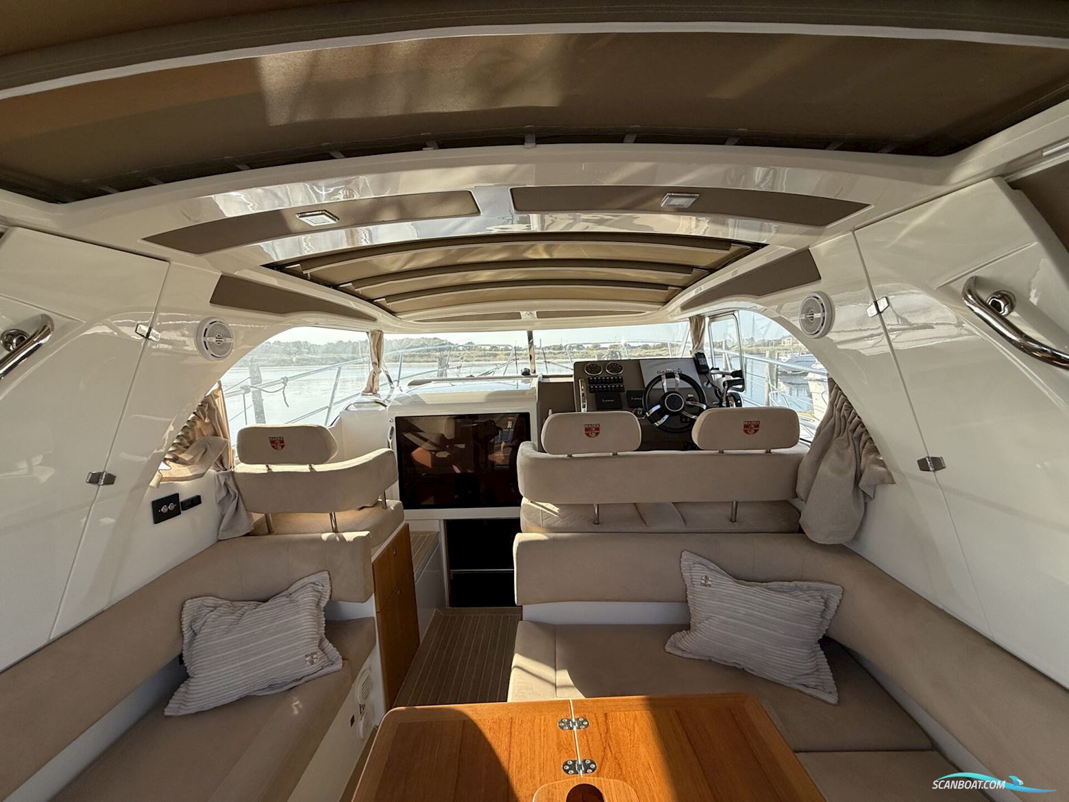 Marex 310 Sun Cruiser