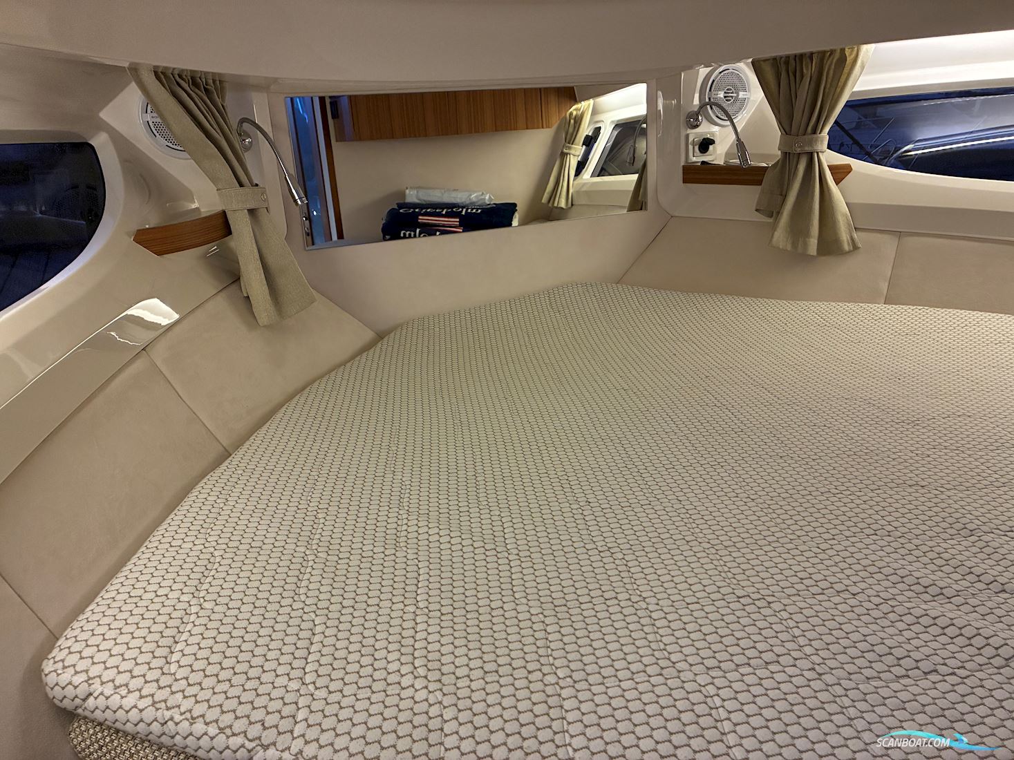 Marex 310 Sun Cruiser