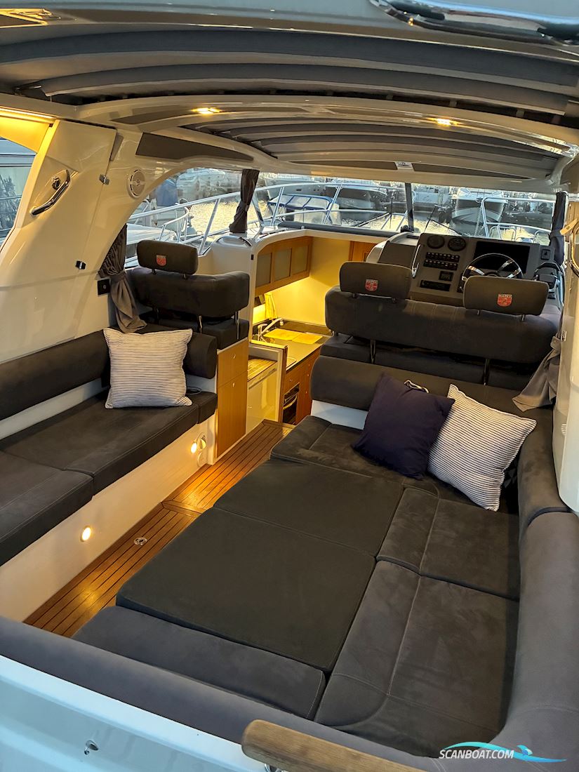 Marex 310 Sun Cruiser
