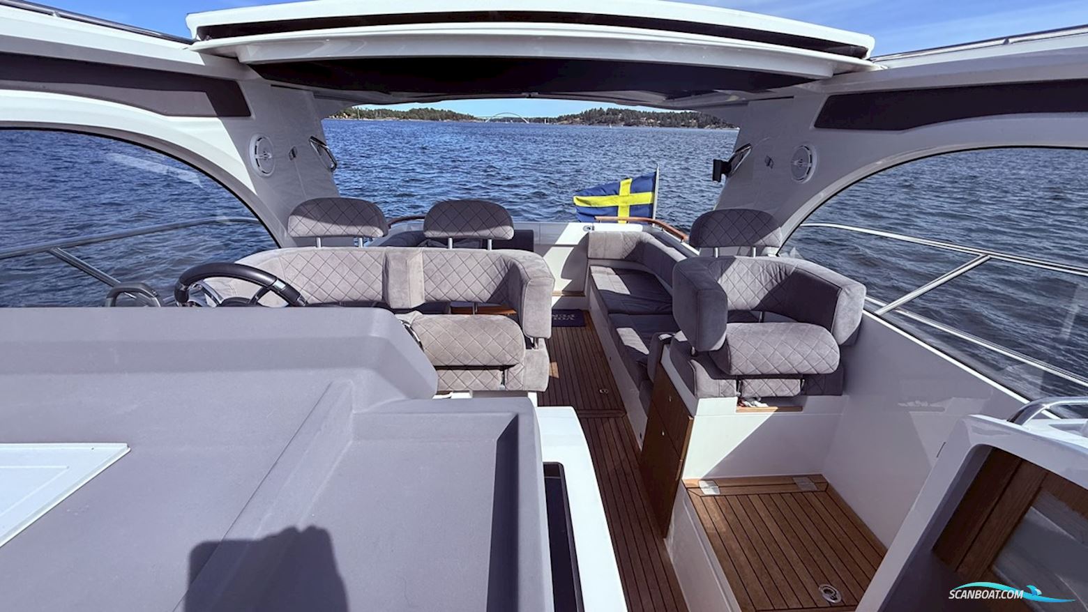 Marex 310 SUN CRUISER