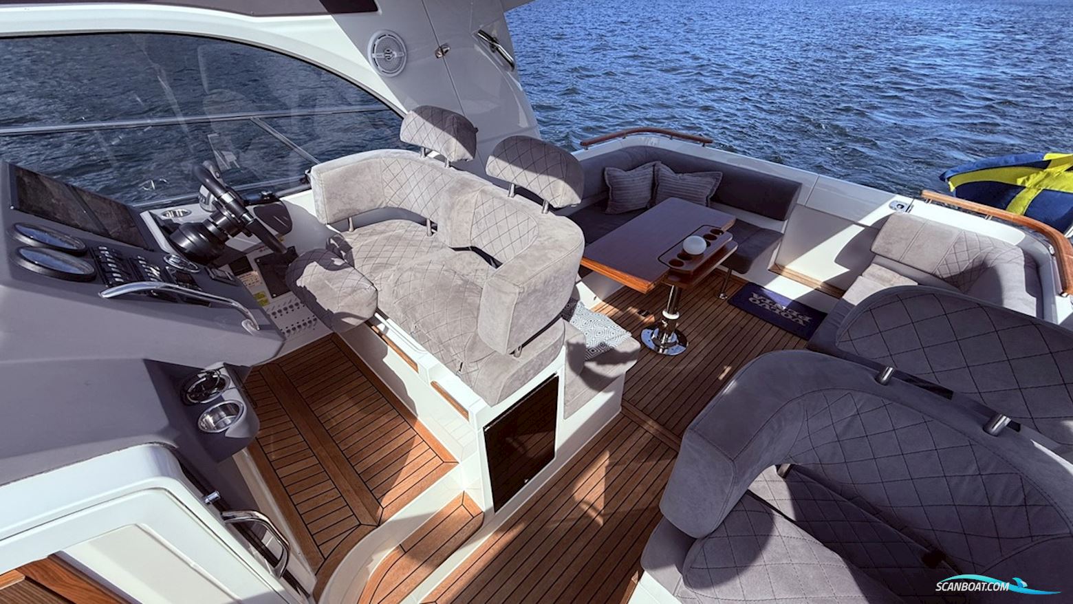 Marex 310 SUN CRUISER