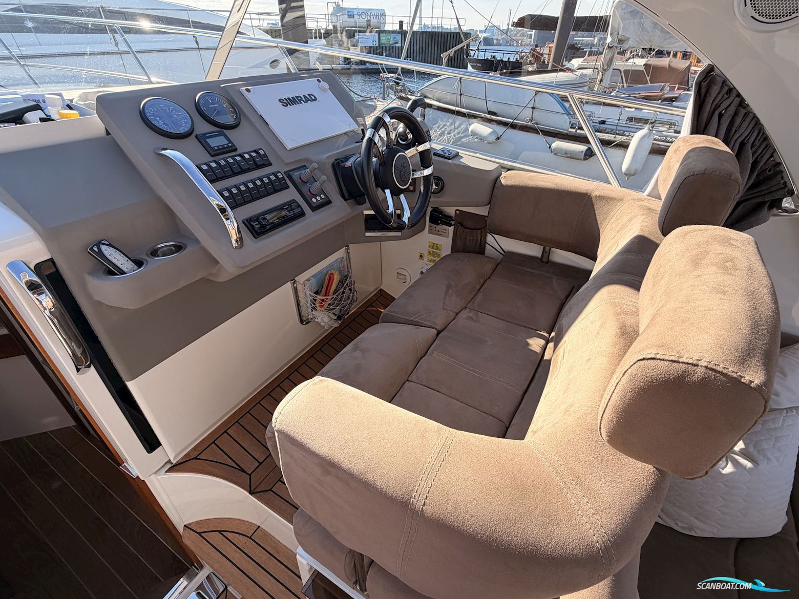 Marex 310 Sun Cruiser