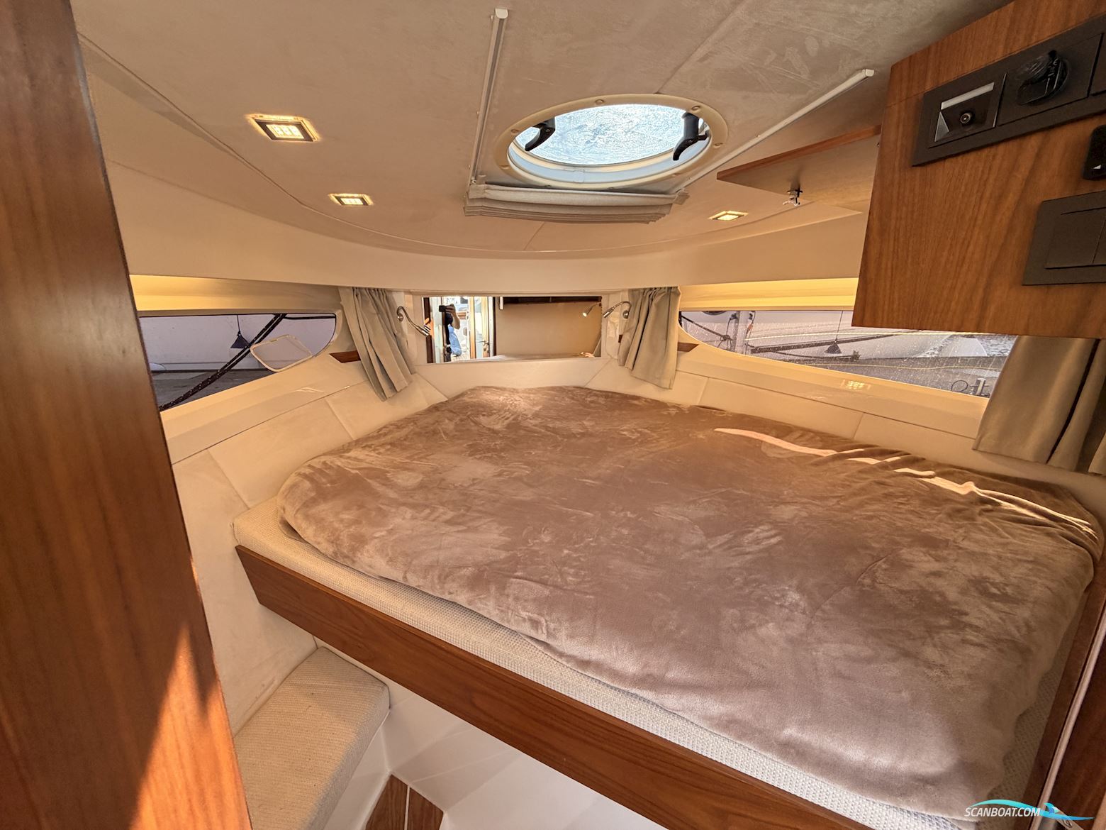 Marex 310 Sun Cruiser