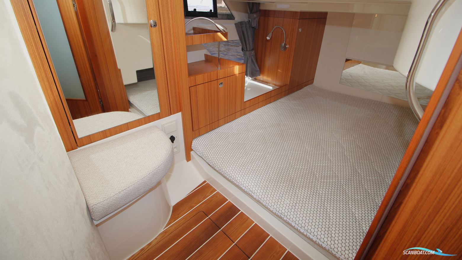 Marex 310 Sun Cruiser