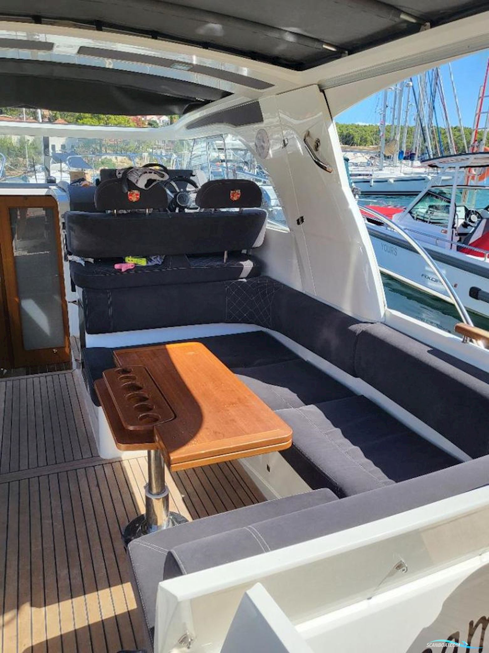 Marex 310 Suncruiser