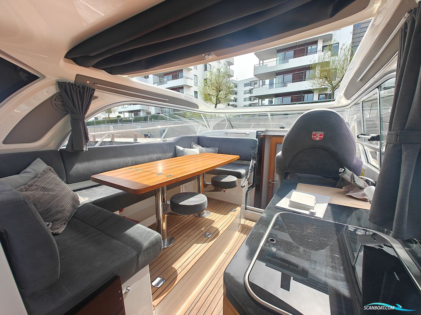 Marex 320 Aft Cabin Cruiser