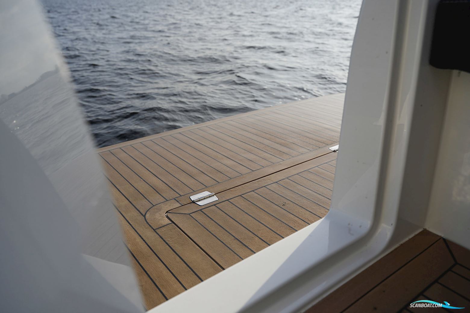 Marex 330 Scandinavia (2024)