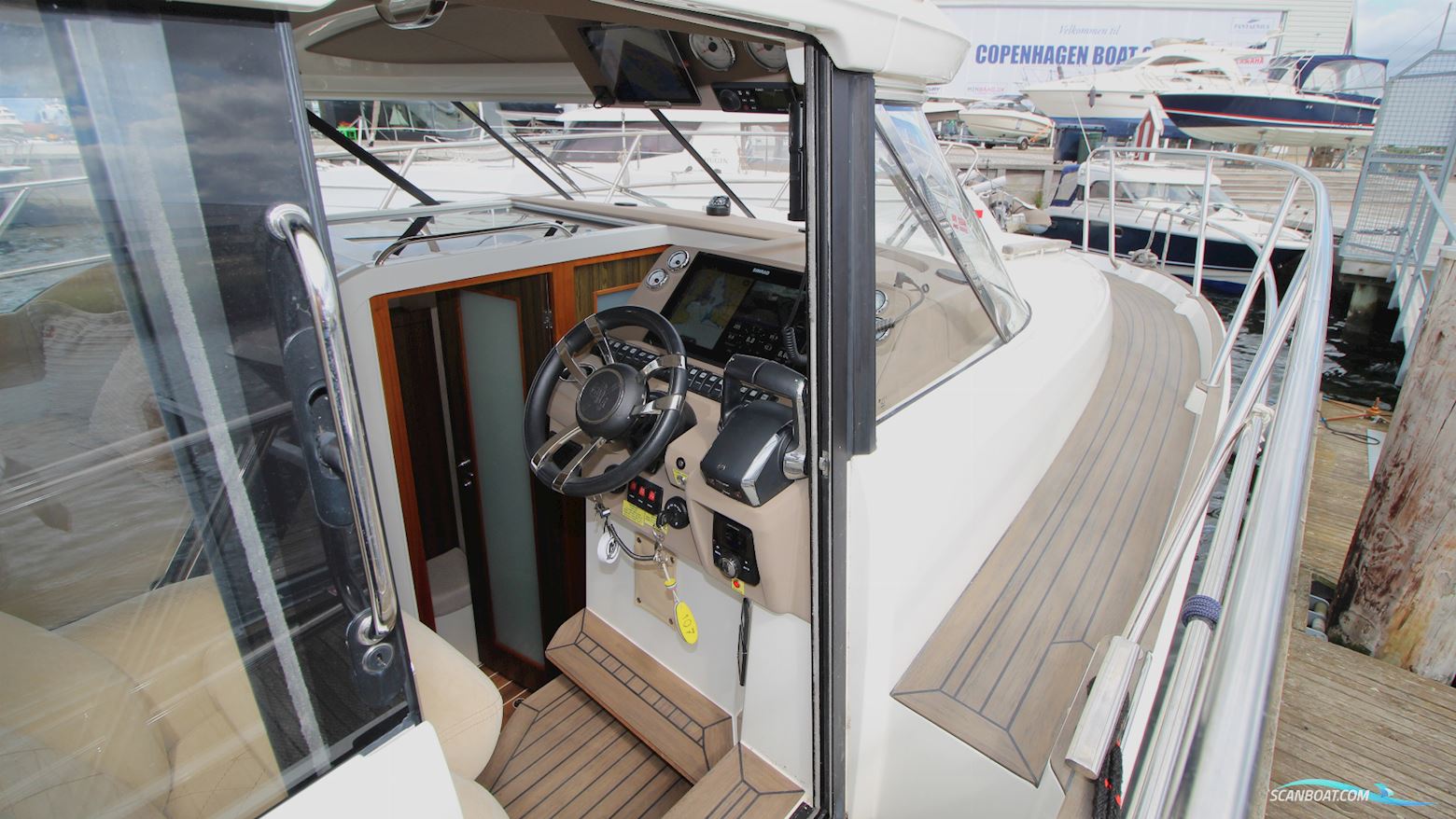 Marex 330 Scandinavia
