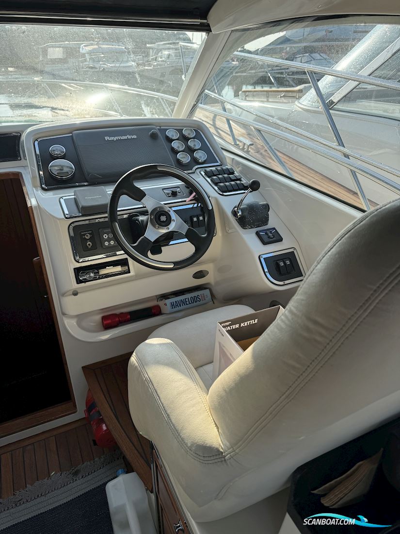 Marex 350 Cabriolet Cruiser