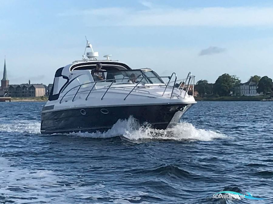 Marex 350 CC Cabriolet Cruiser