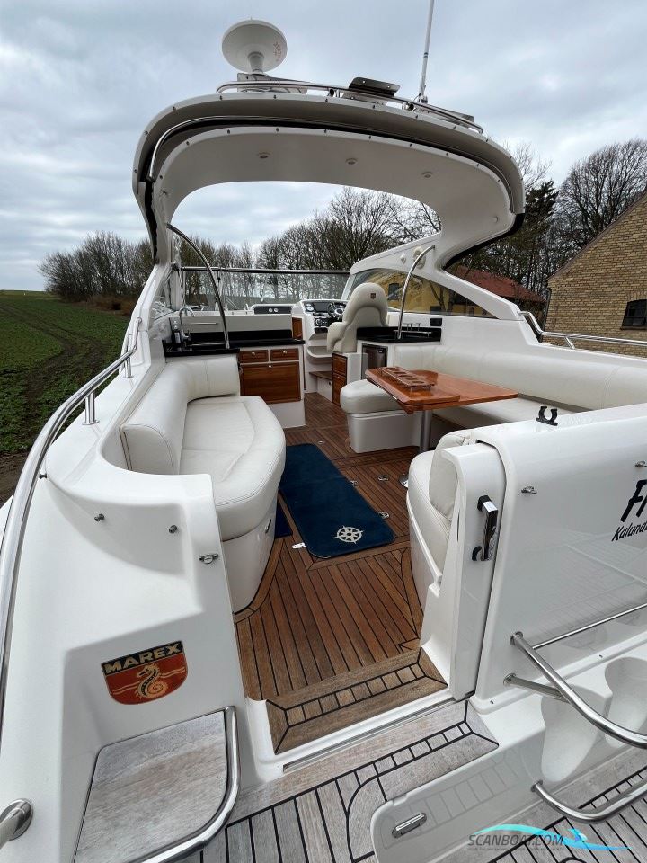 Marex 350 CC Cabriolet Cruiser