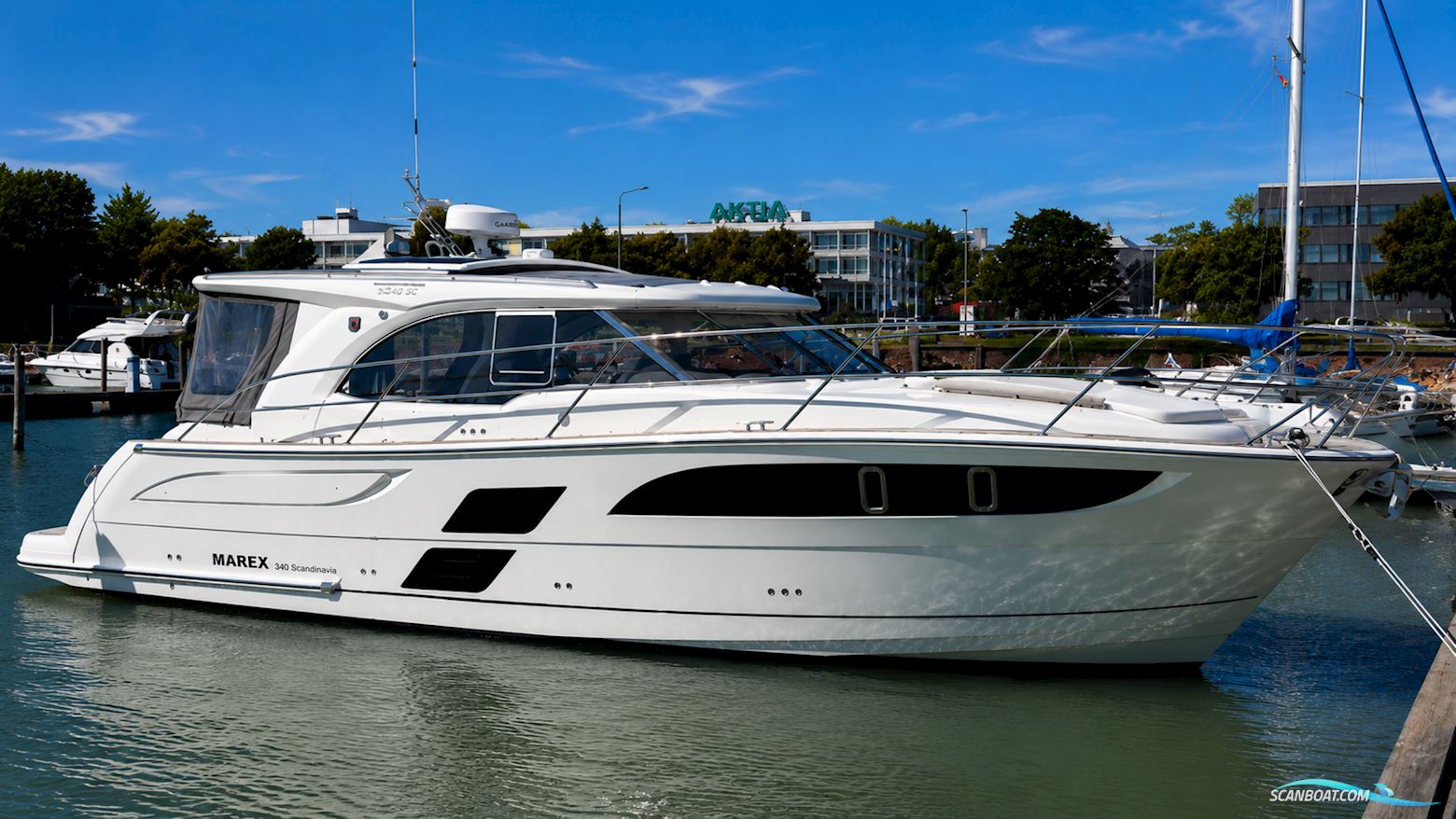 Marex 360 Cabriolet Cruiser Motorbåd 2025, med Volvo Penta D4 - 320 motor, Finland