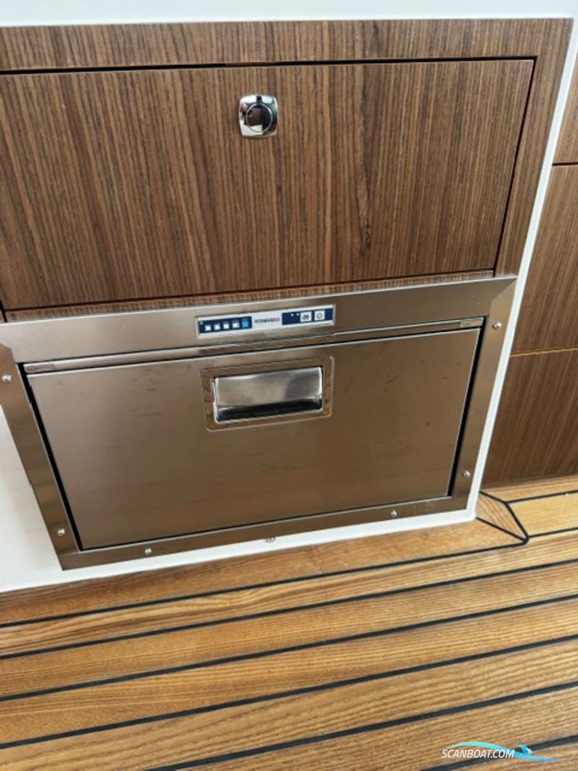 Marex 360 Cabriolet Cruiser