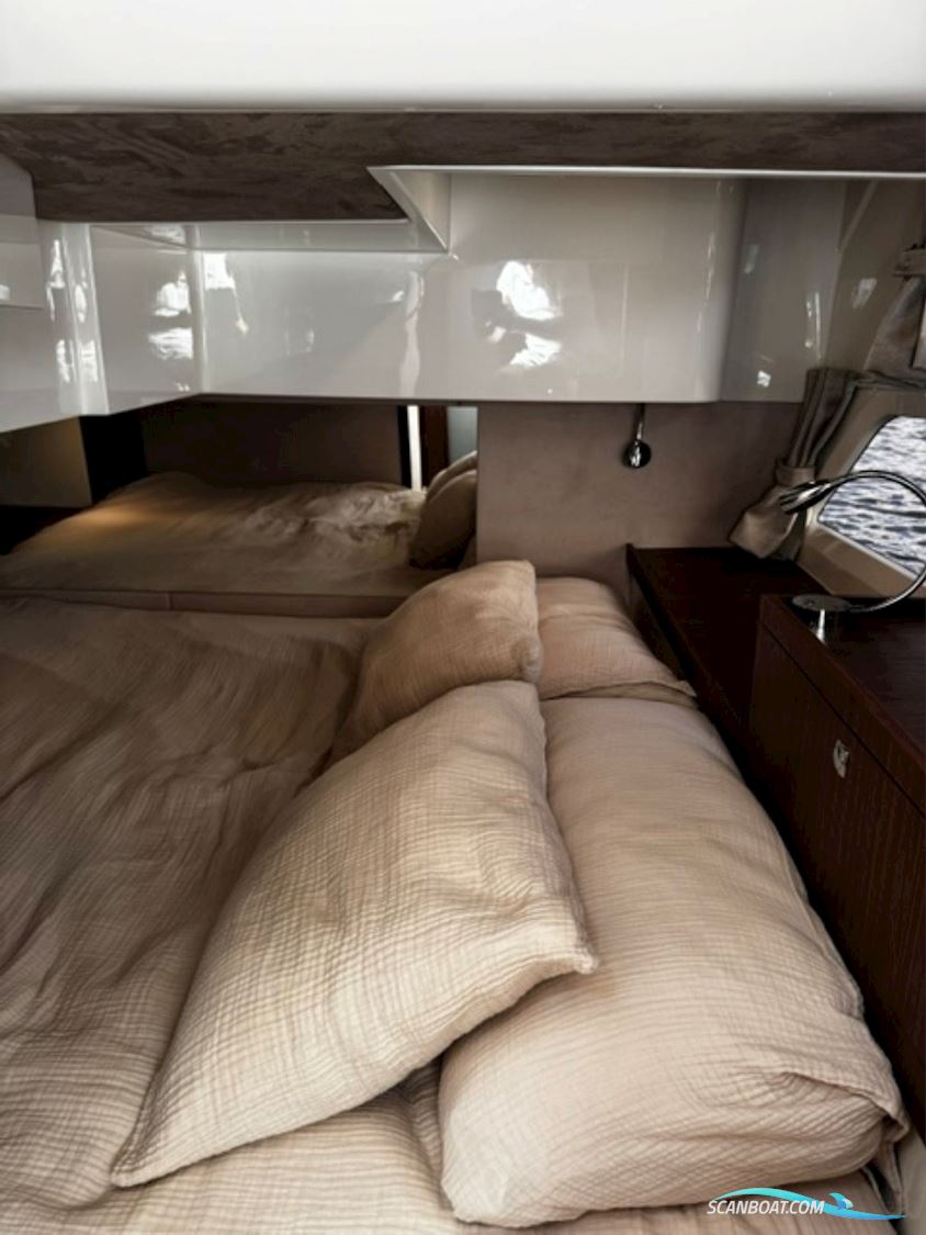 Marex 360 Cabriolet Cruiser