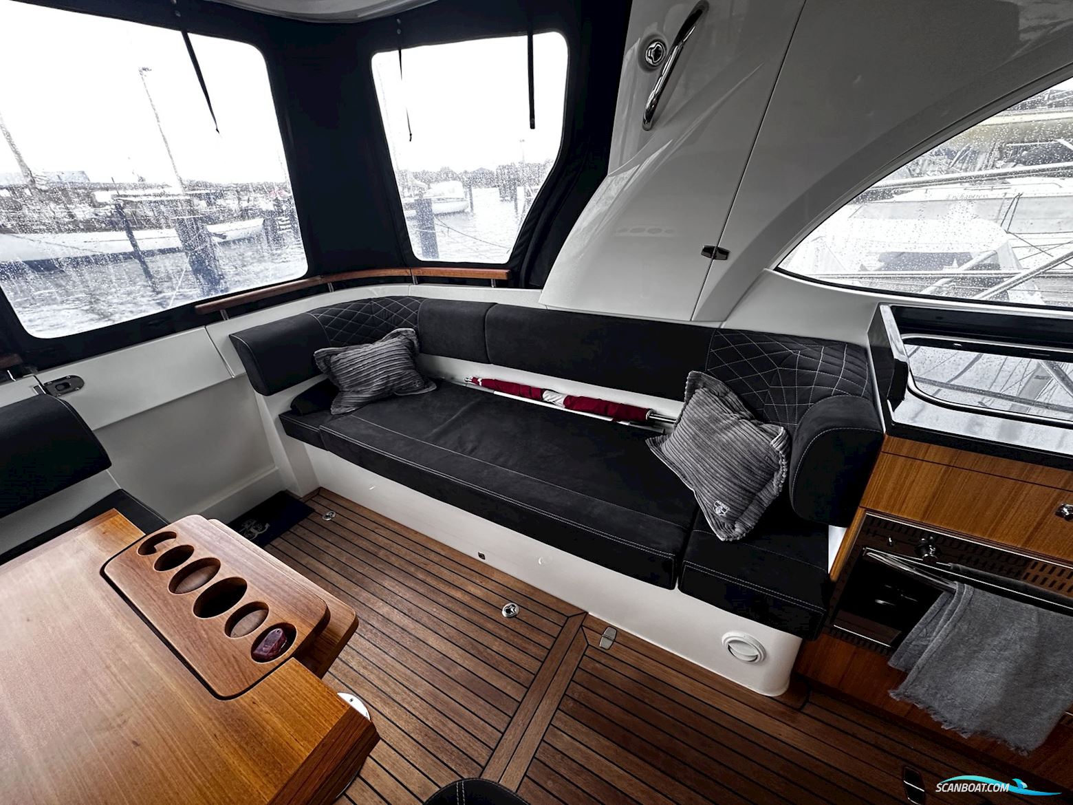Marex 360 CC