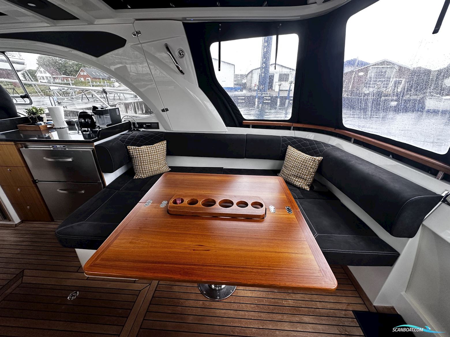 Marex 360 CC