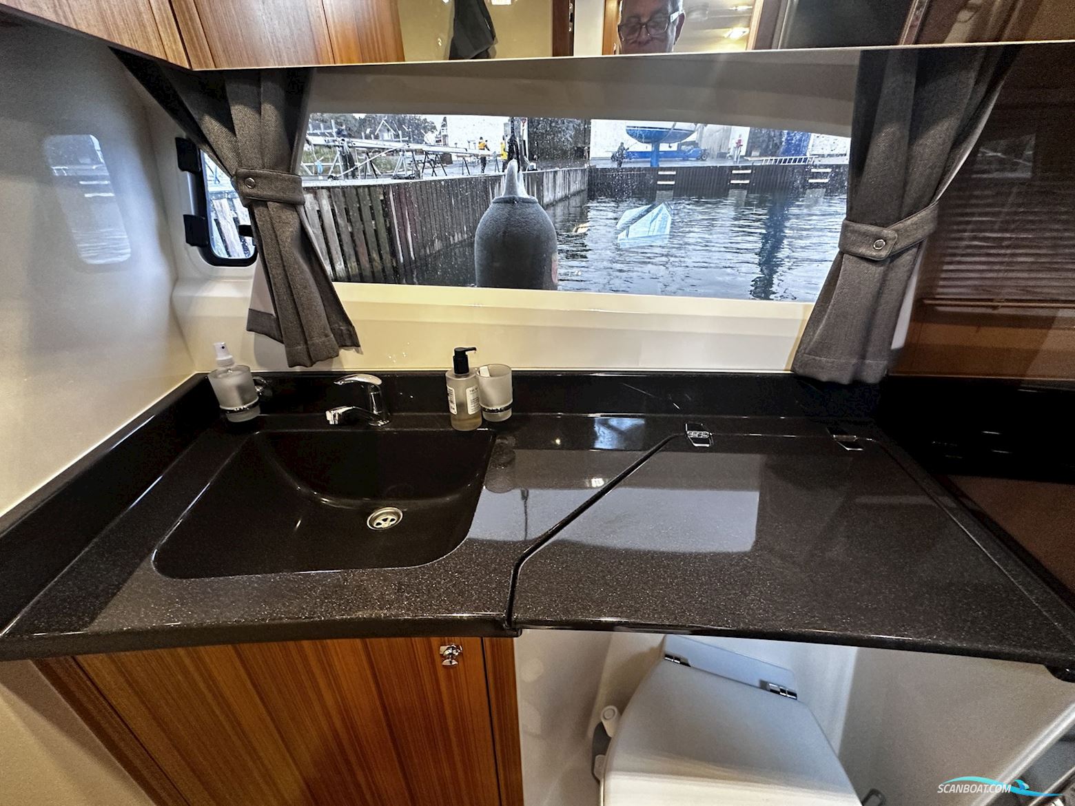 Marex 360 CC