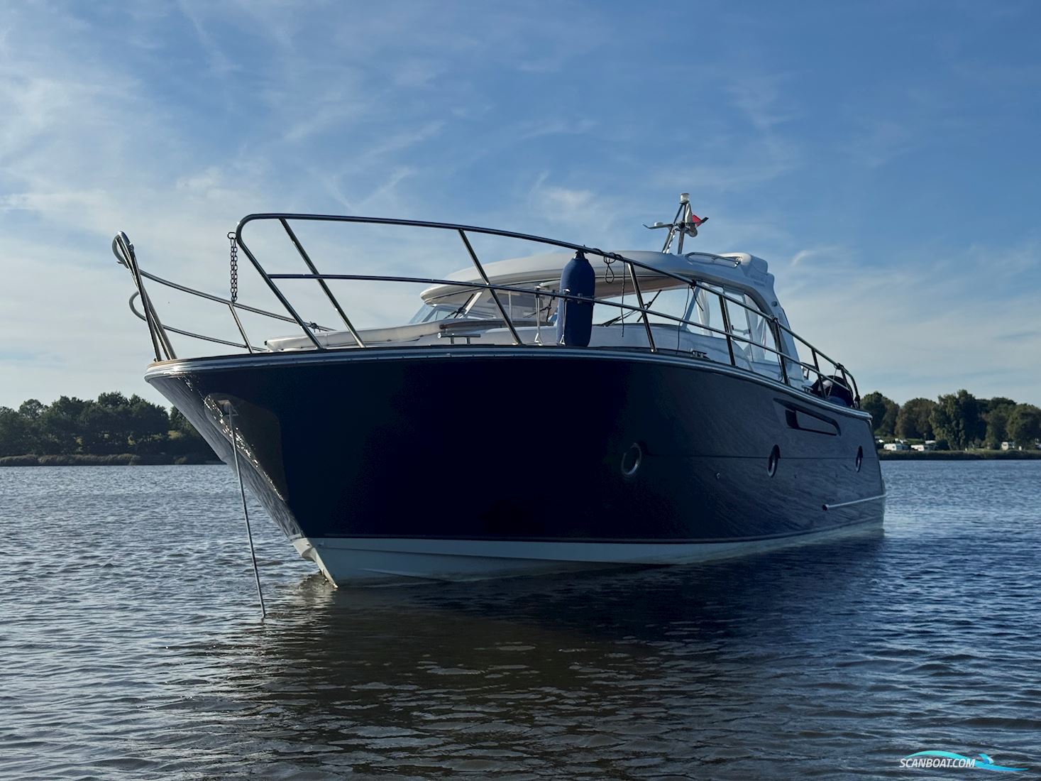 Marex 370 Aft Cabin Cruiser 