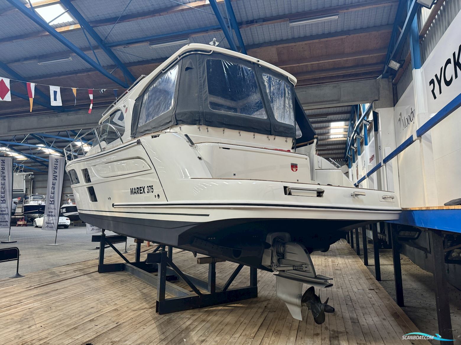 Marex 375 2019