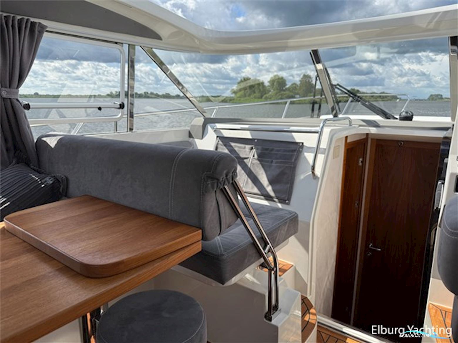 Marex 375