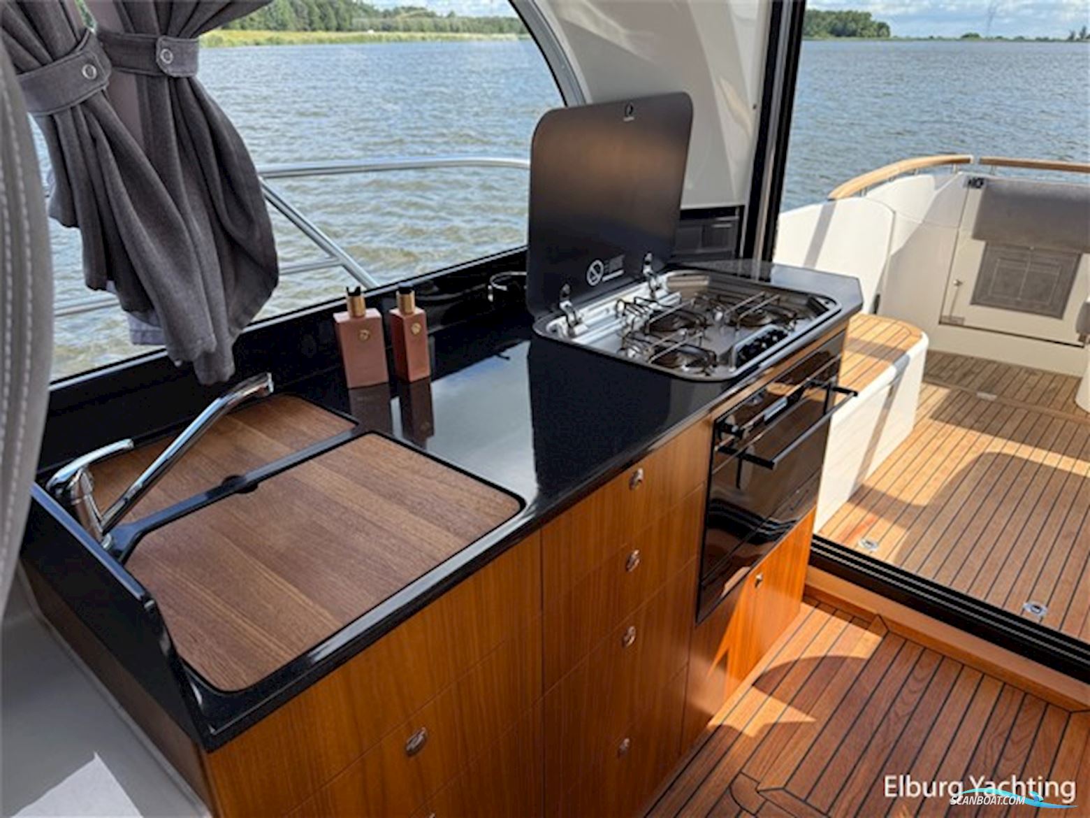 Marex 375