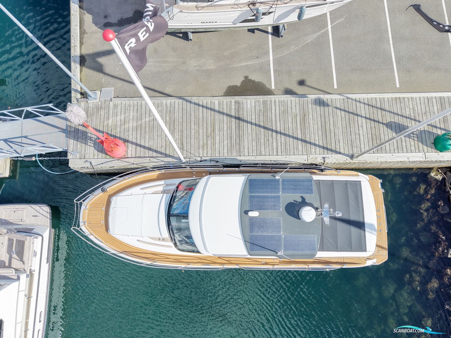 Marex 390