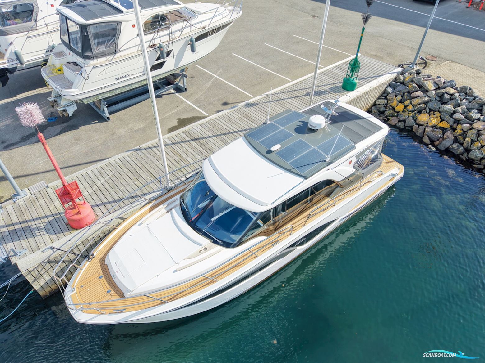 Marex 390