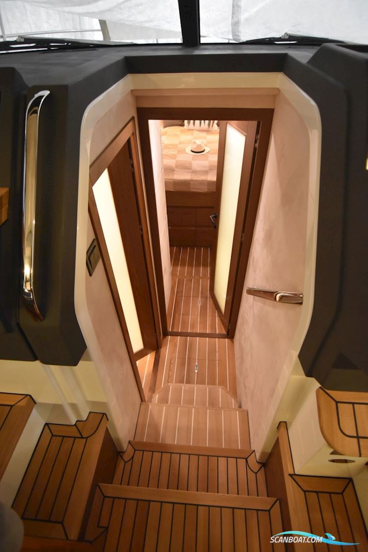 Marex 440 Gourmet Cruiser