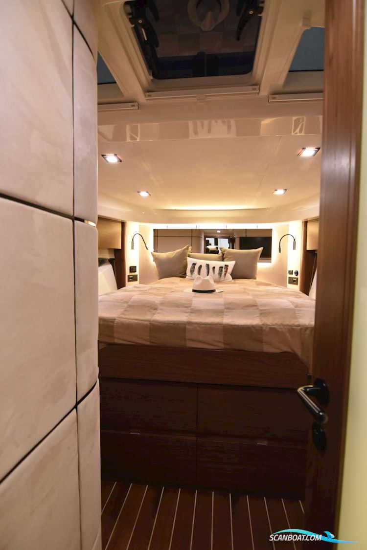 Marex 440 Gourmet Cruiser