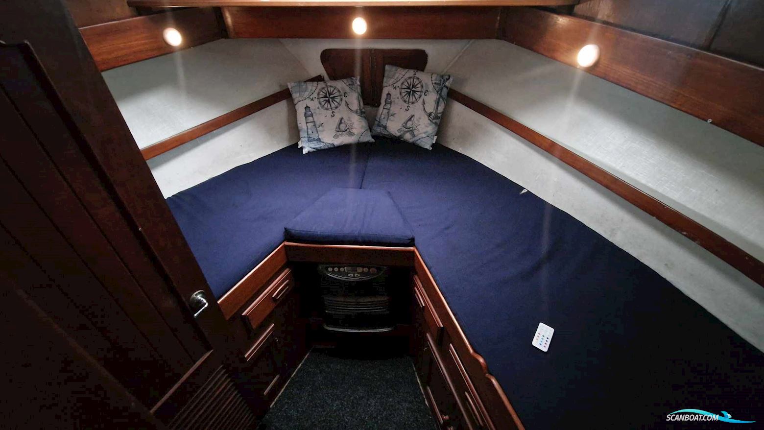 Marine Trader 34 Double Cabin
