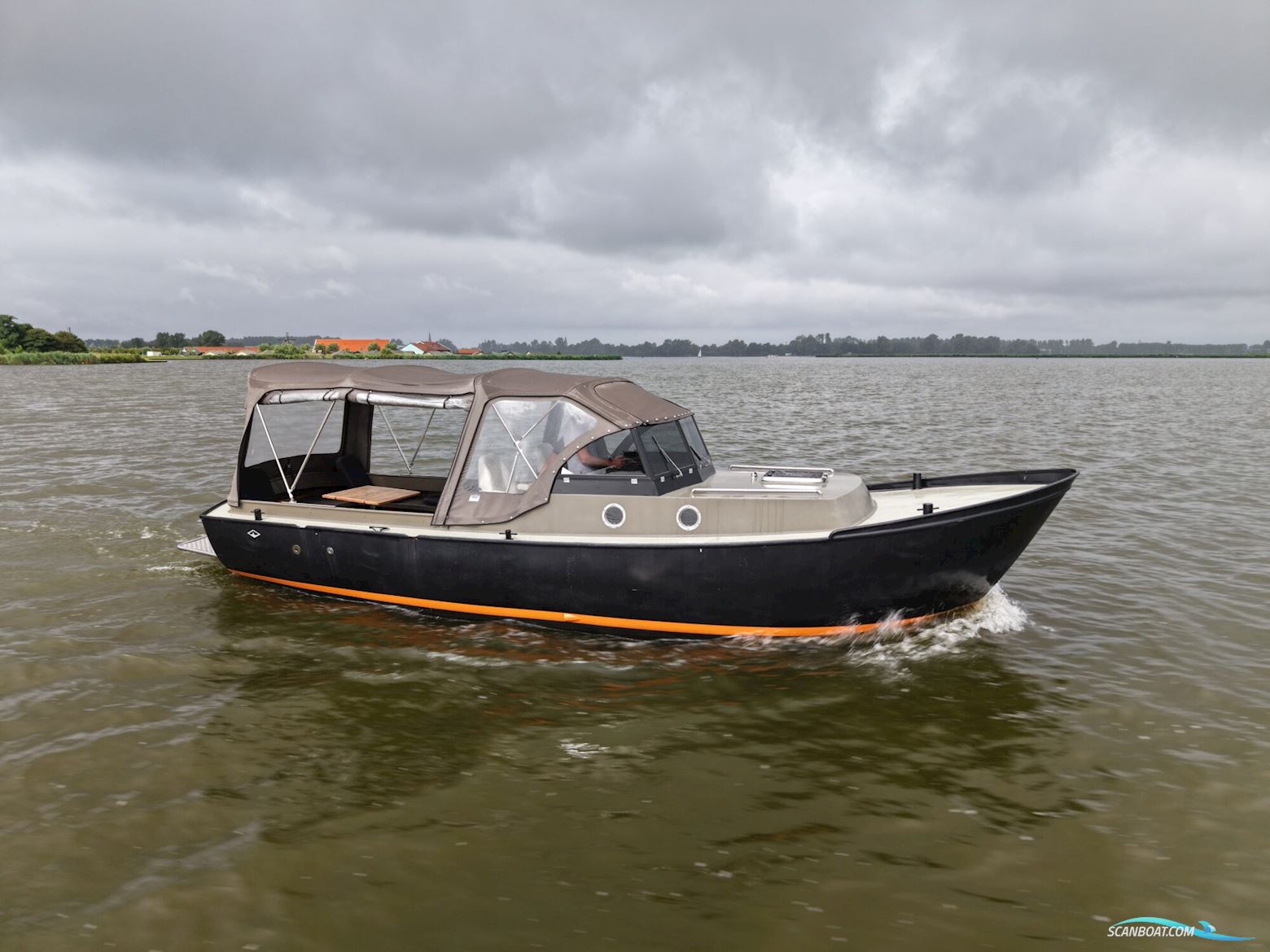 Matez 8.20 OK Cabrio Motorbåd 2013, med Vetus VH4.80 motor, Holland