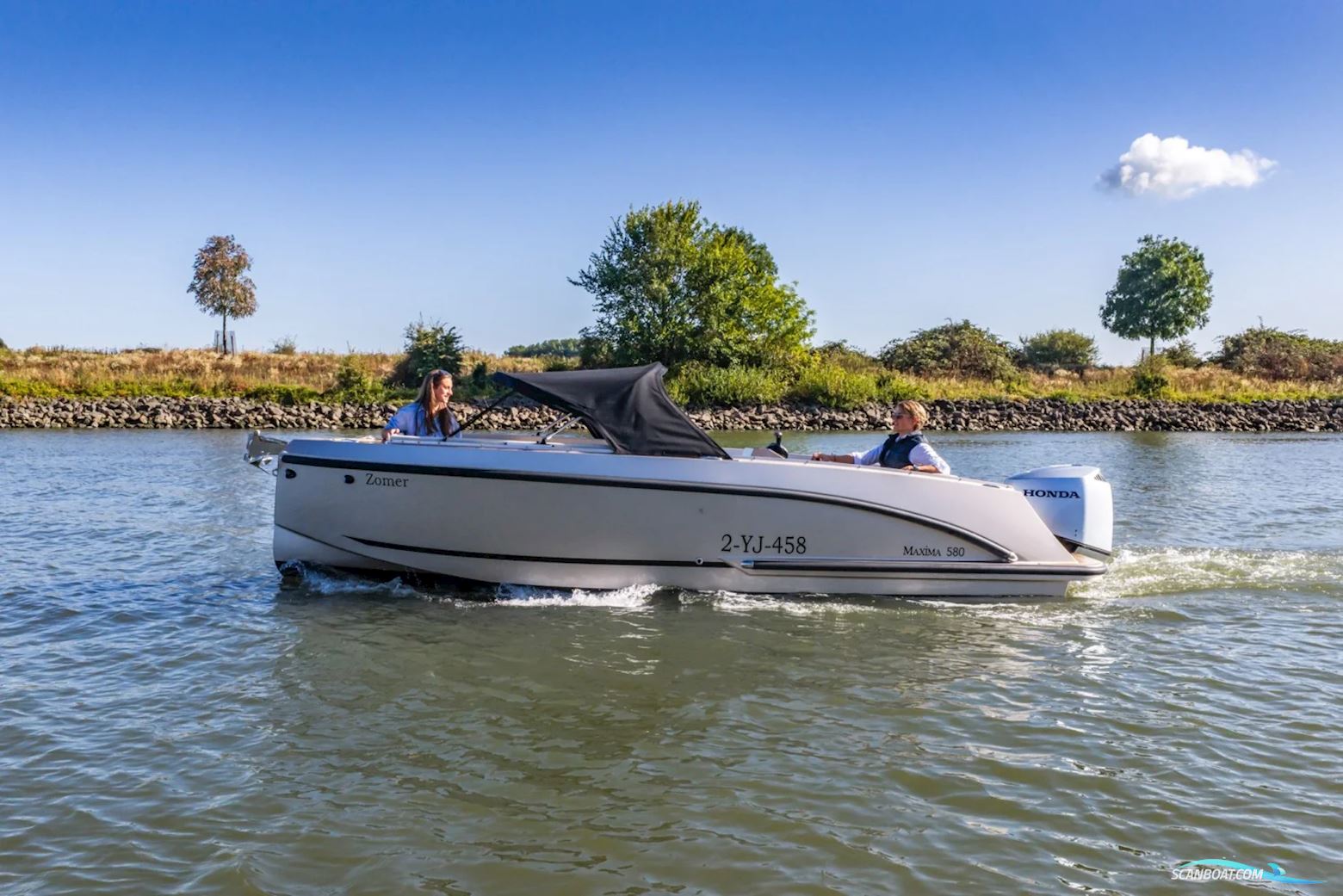 Maxima 580 Sport Lounge Motorbåd 2026, med Mercury motor, Danmark