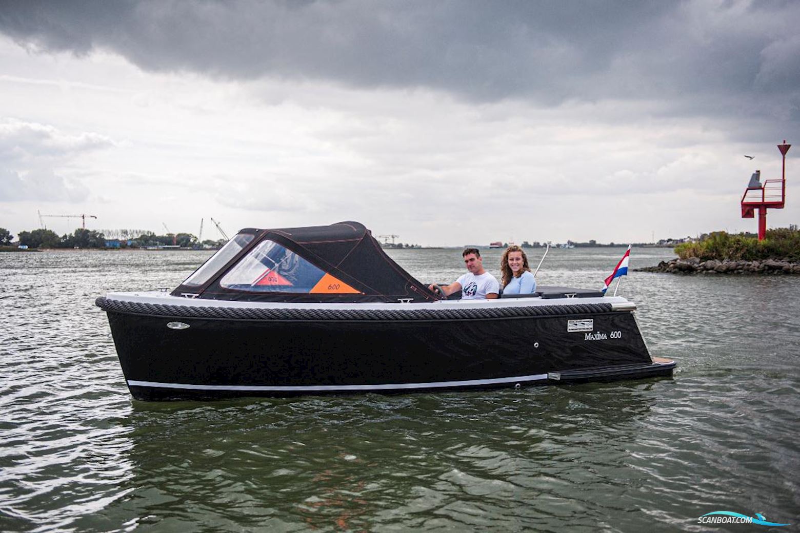 Maxima 600