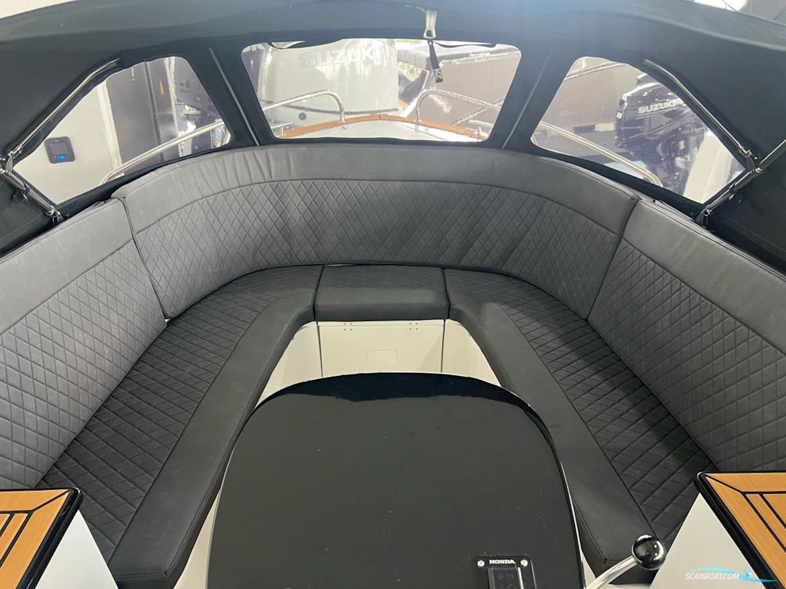 Maxima 620 Retro Tender