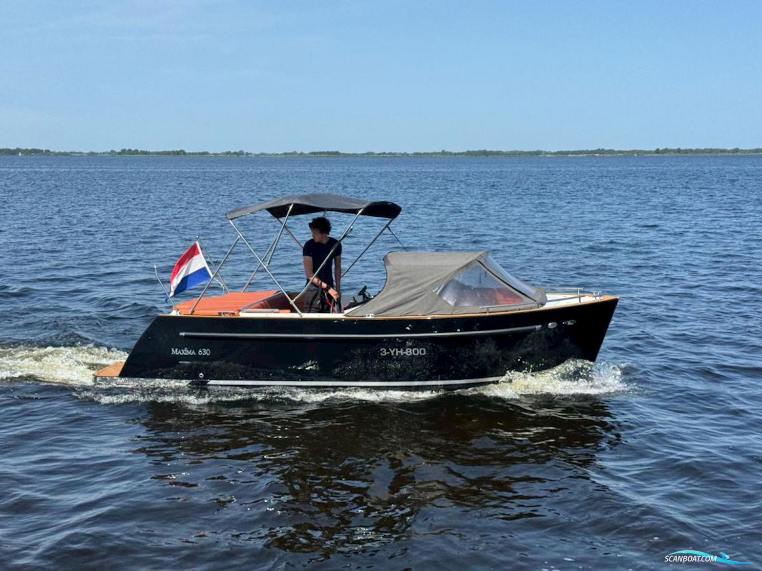 Maxima 630 Tender Met Boegschroef