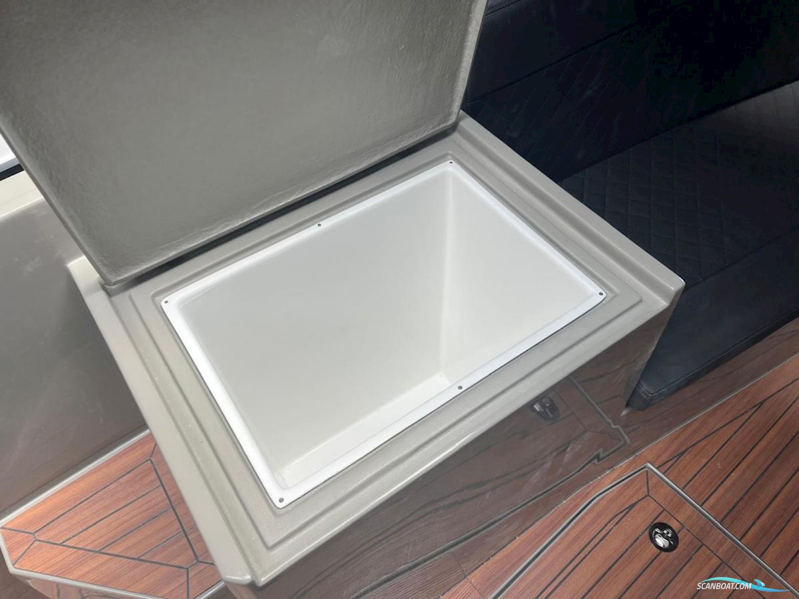 Maxima 680 Sport Lounge