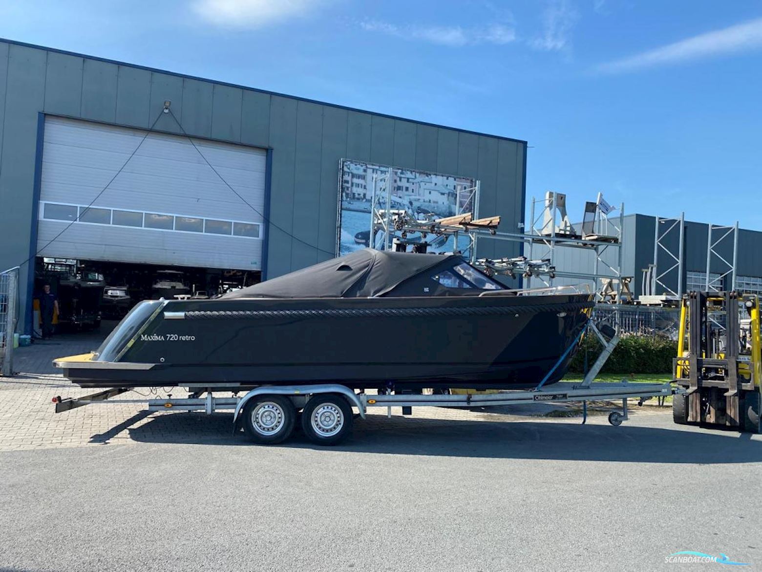 Maxima 720 Retro Met Boegschroef