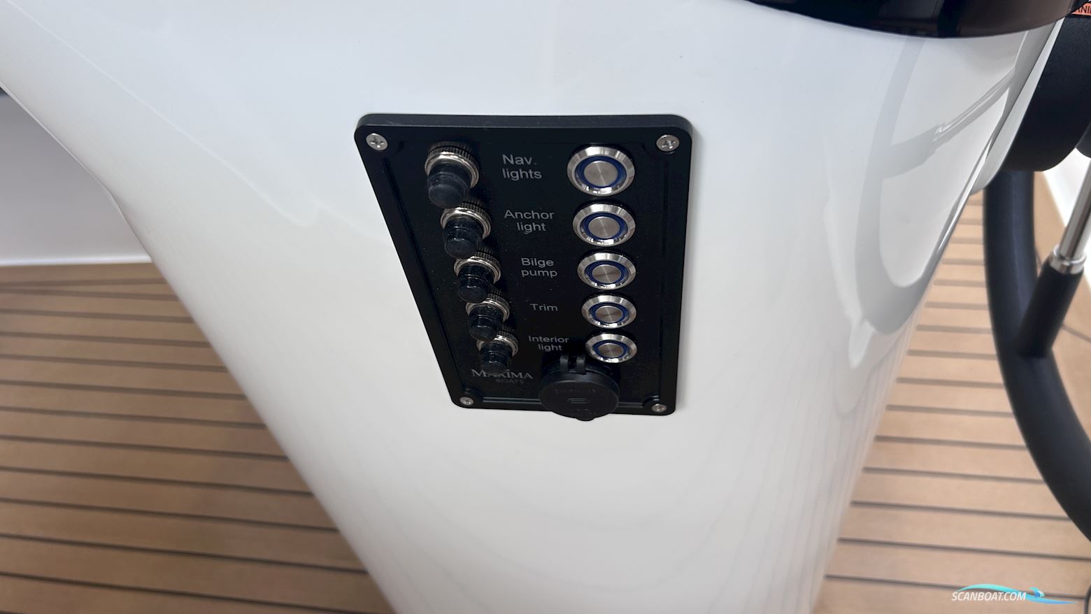 Maxima 720 Retro