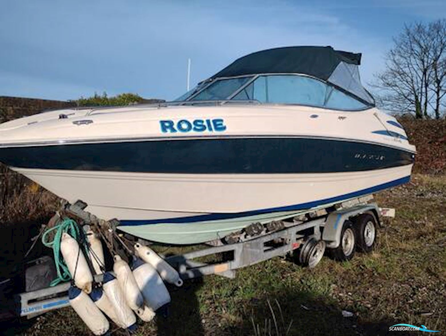 Maxum 2300 SC Motorbåd 2002, med Mercruiser 5.0L Mpi motor, England